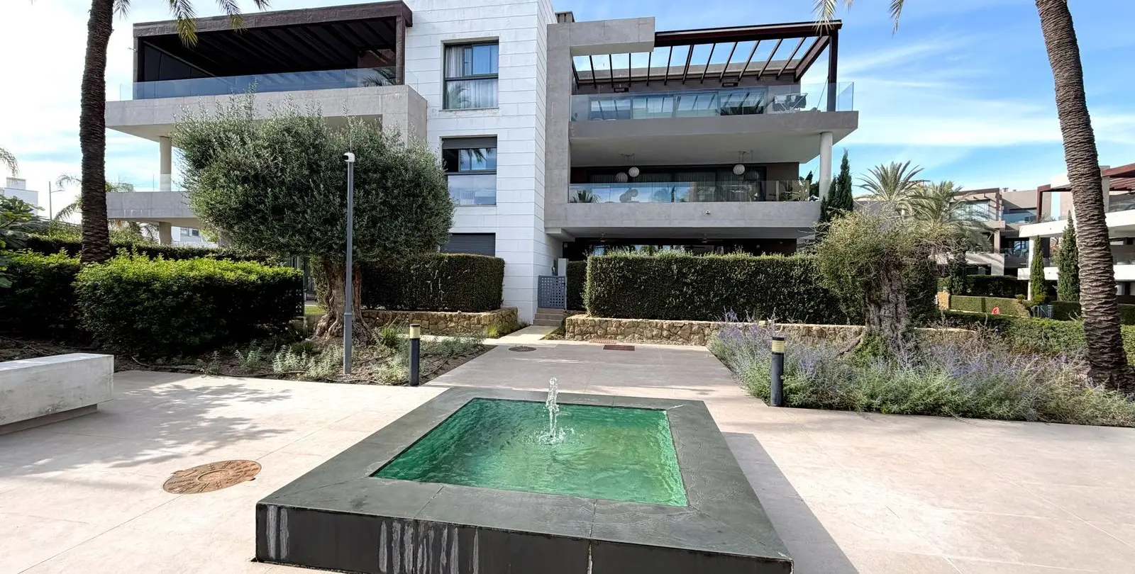 Venta de apartamento en planta baja en Cancelada 8
