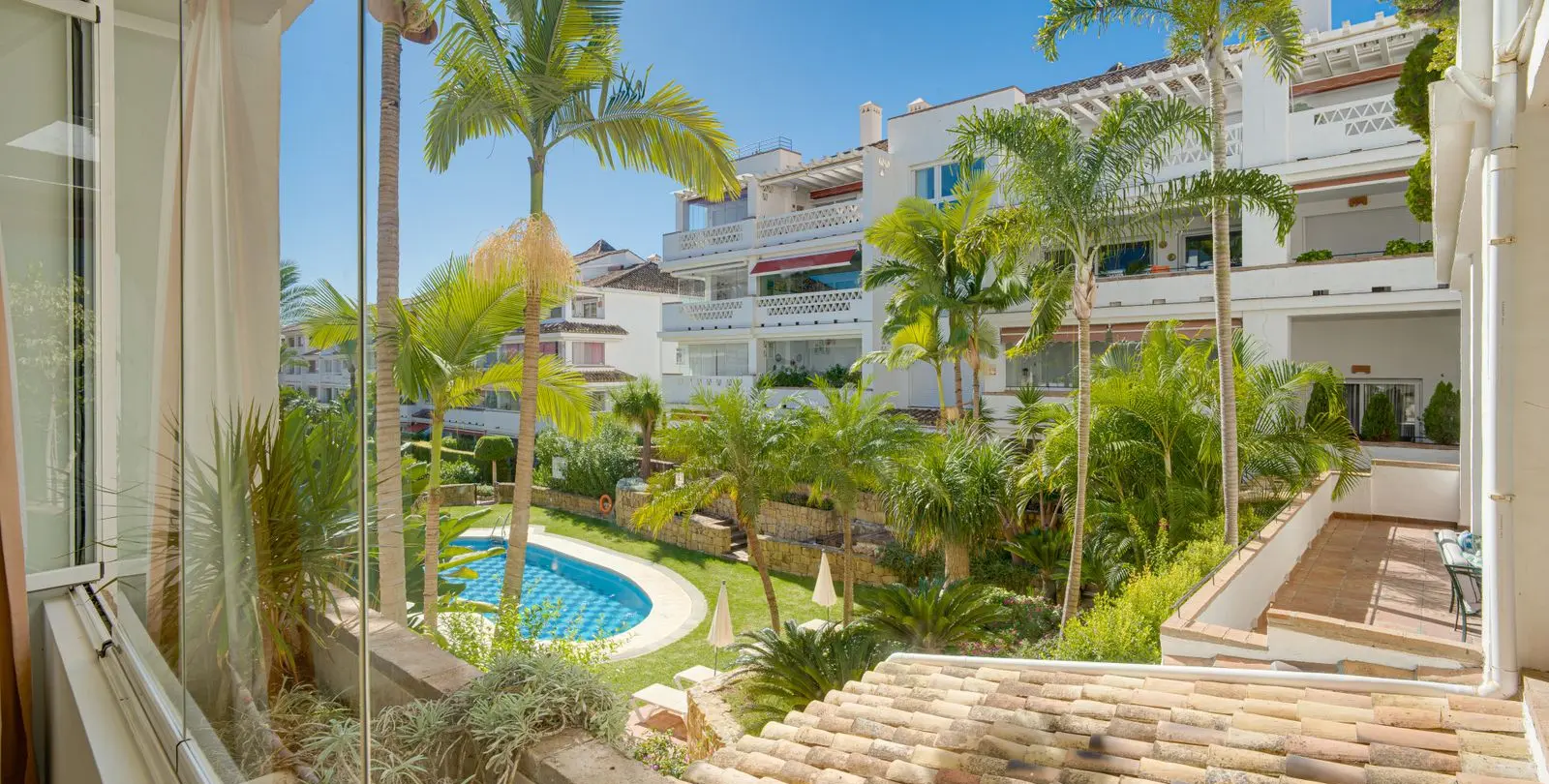 Venta de apartamento en planta media en The Golden Mile 3