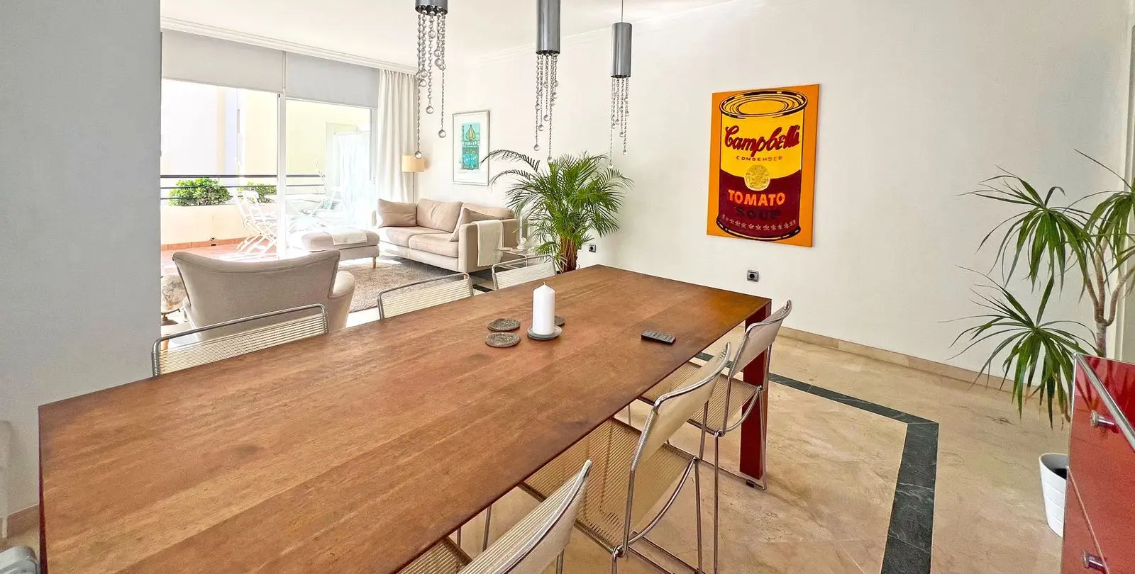 Venta de apartamento en planta media en Marbella 10