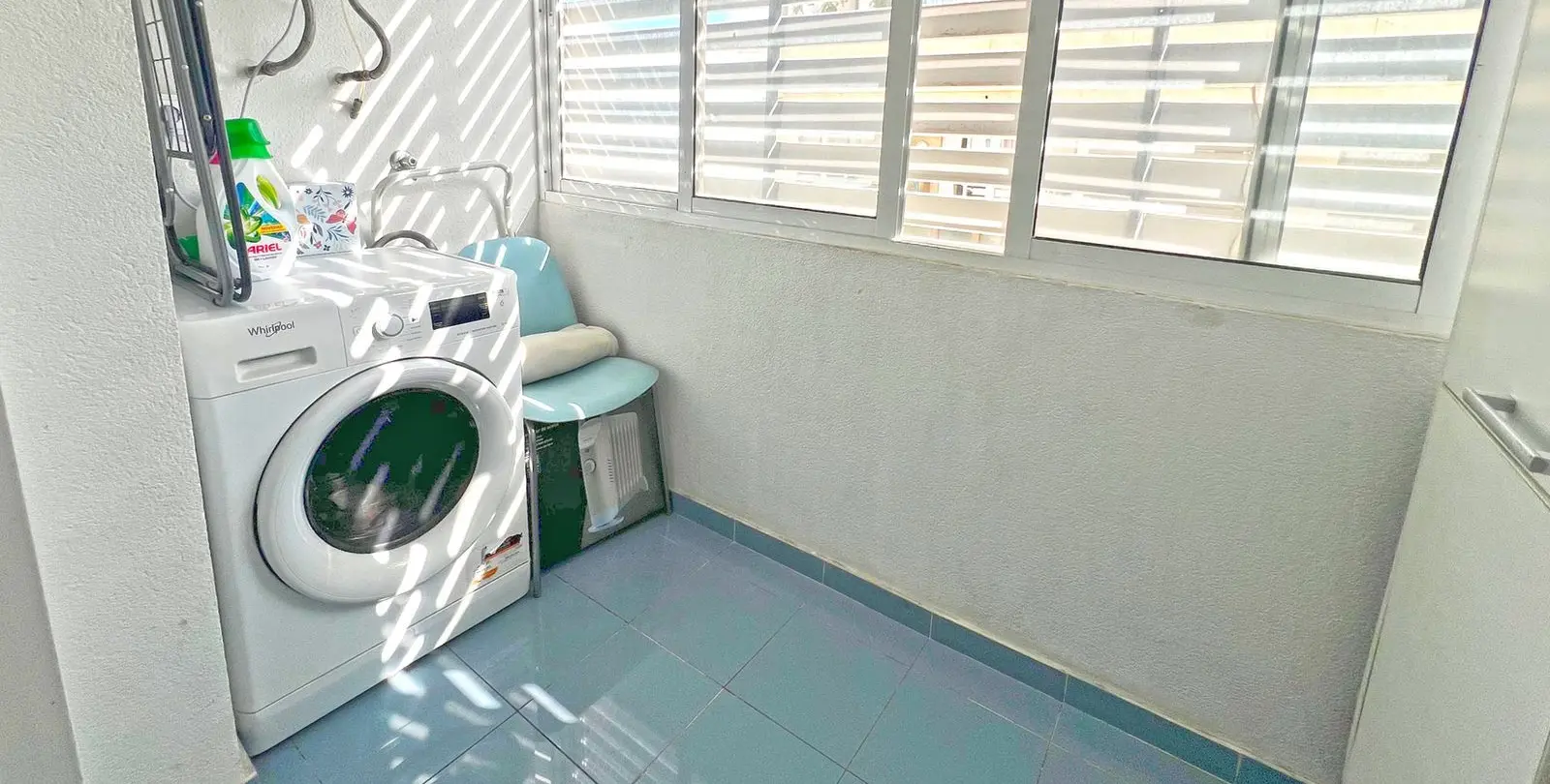 Venta de apartamento en planta media en Marbella 16