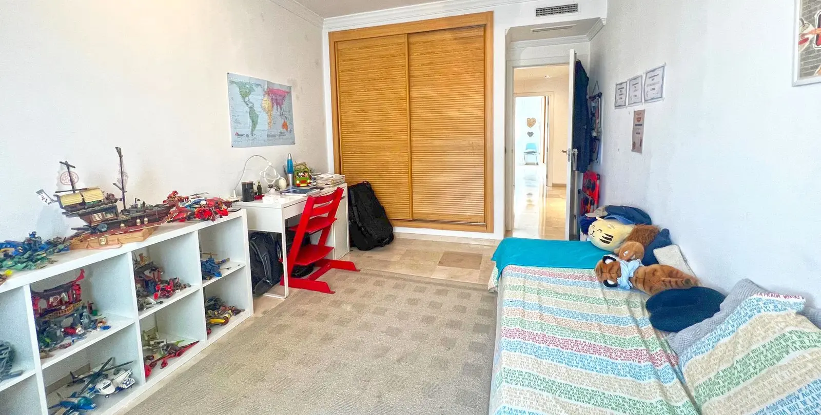 Venta de apartamento en planta media en Marbella 24