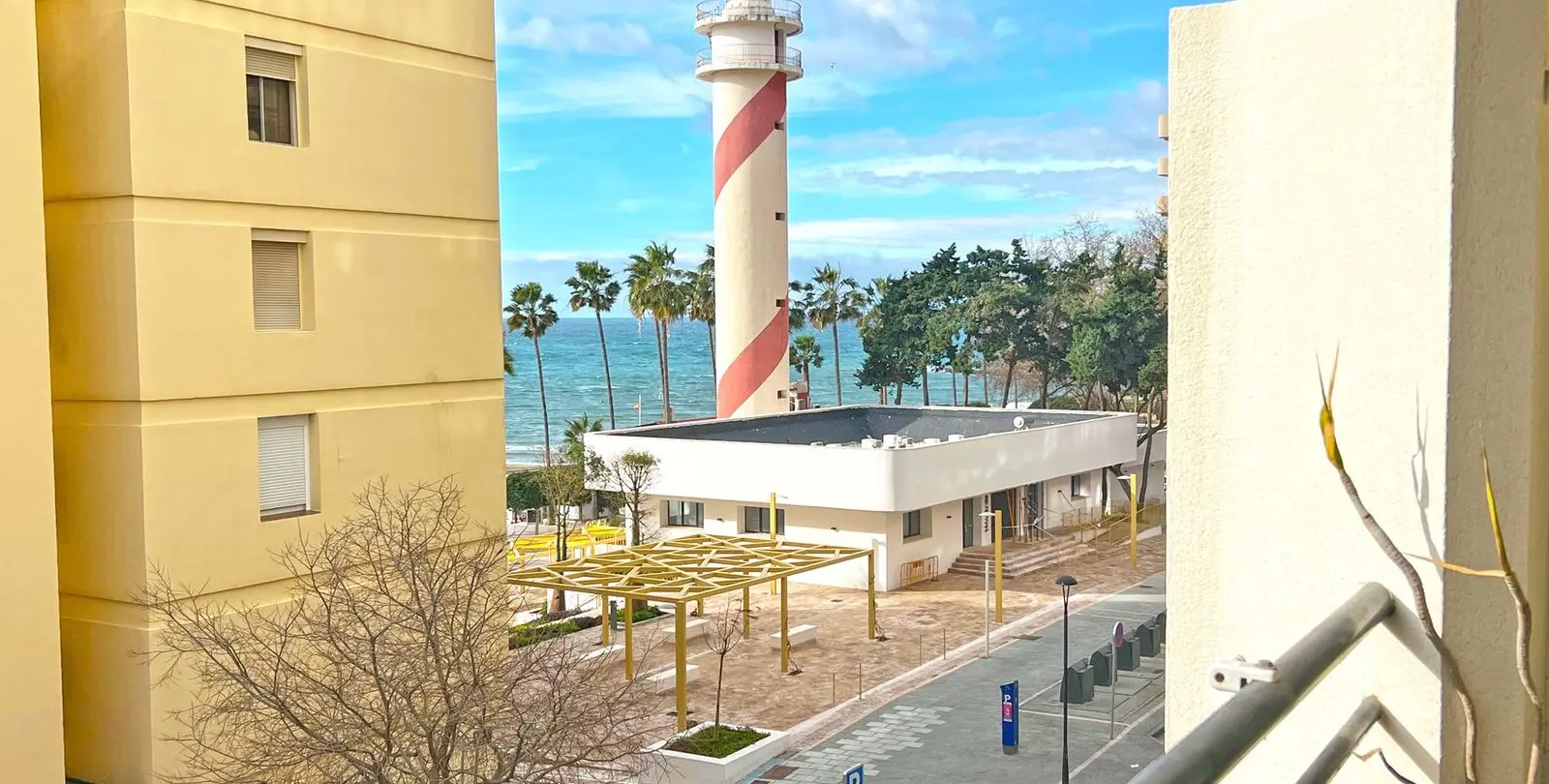 Venta de apartamento en planta media en Marbella 33
