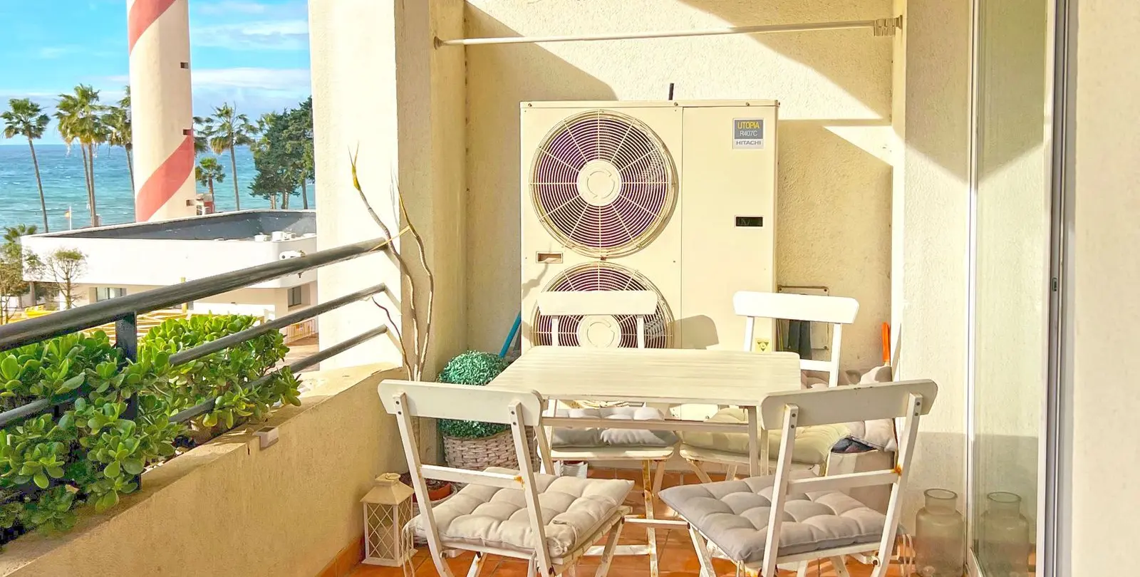 Venta de apartamento en planta media en Marbella 34