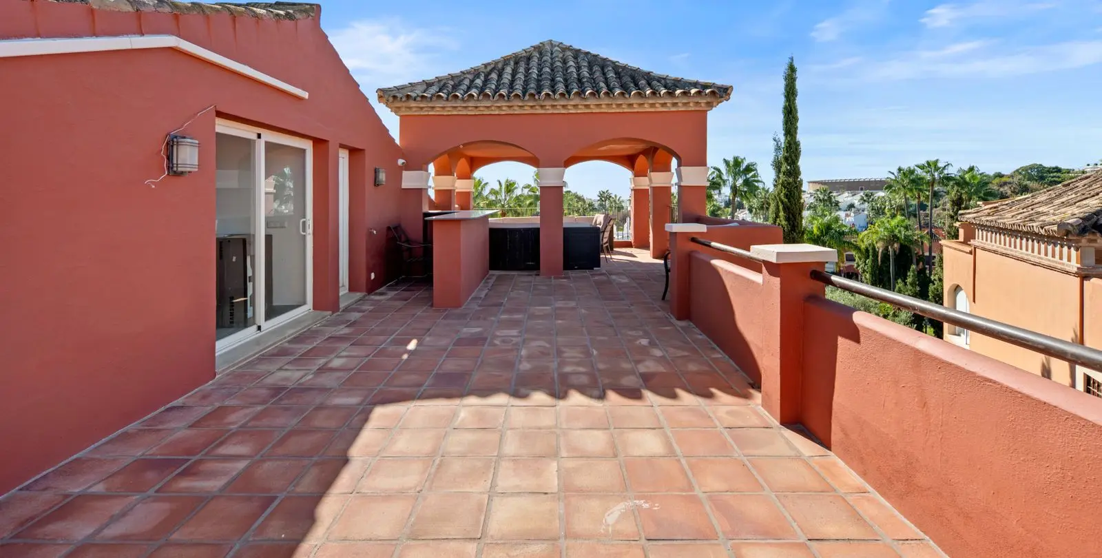 Venta de adosado en Nueva Andalucía 28