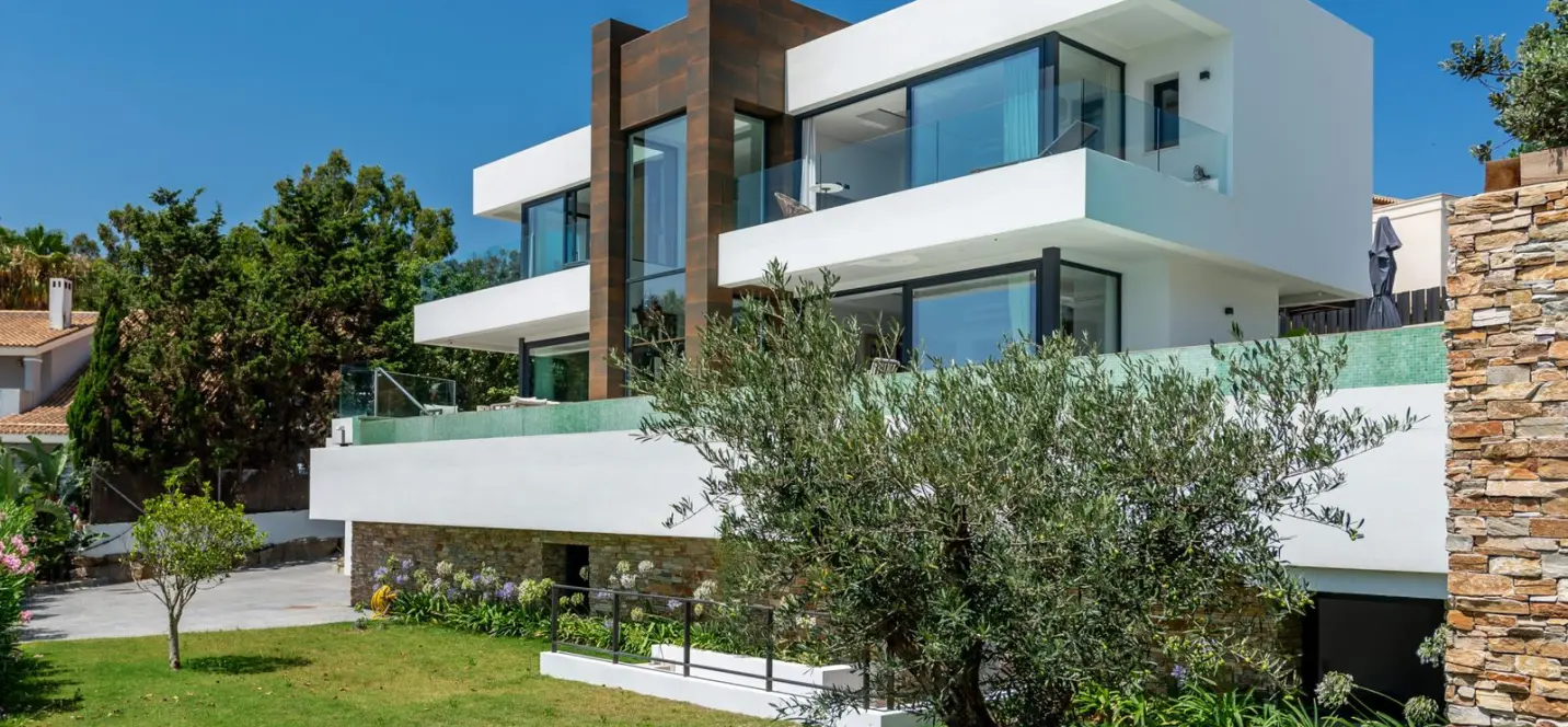 Venta de villa independiente en Manilva 0