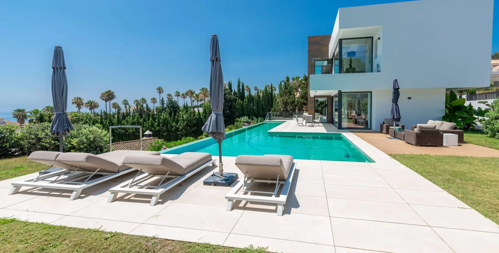 Venta de villa independiente en Manilva 4