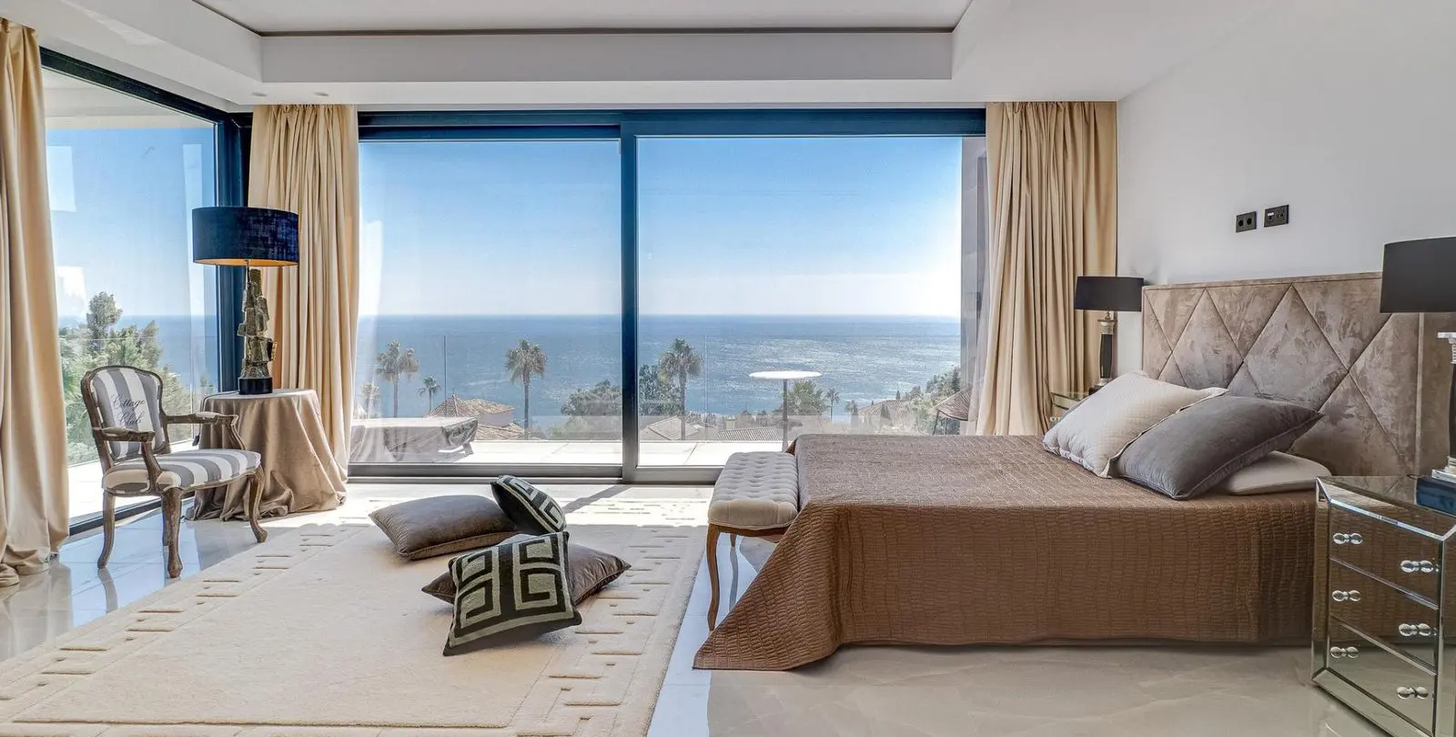Venta de villa independiente en Manilva 36