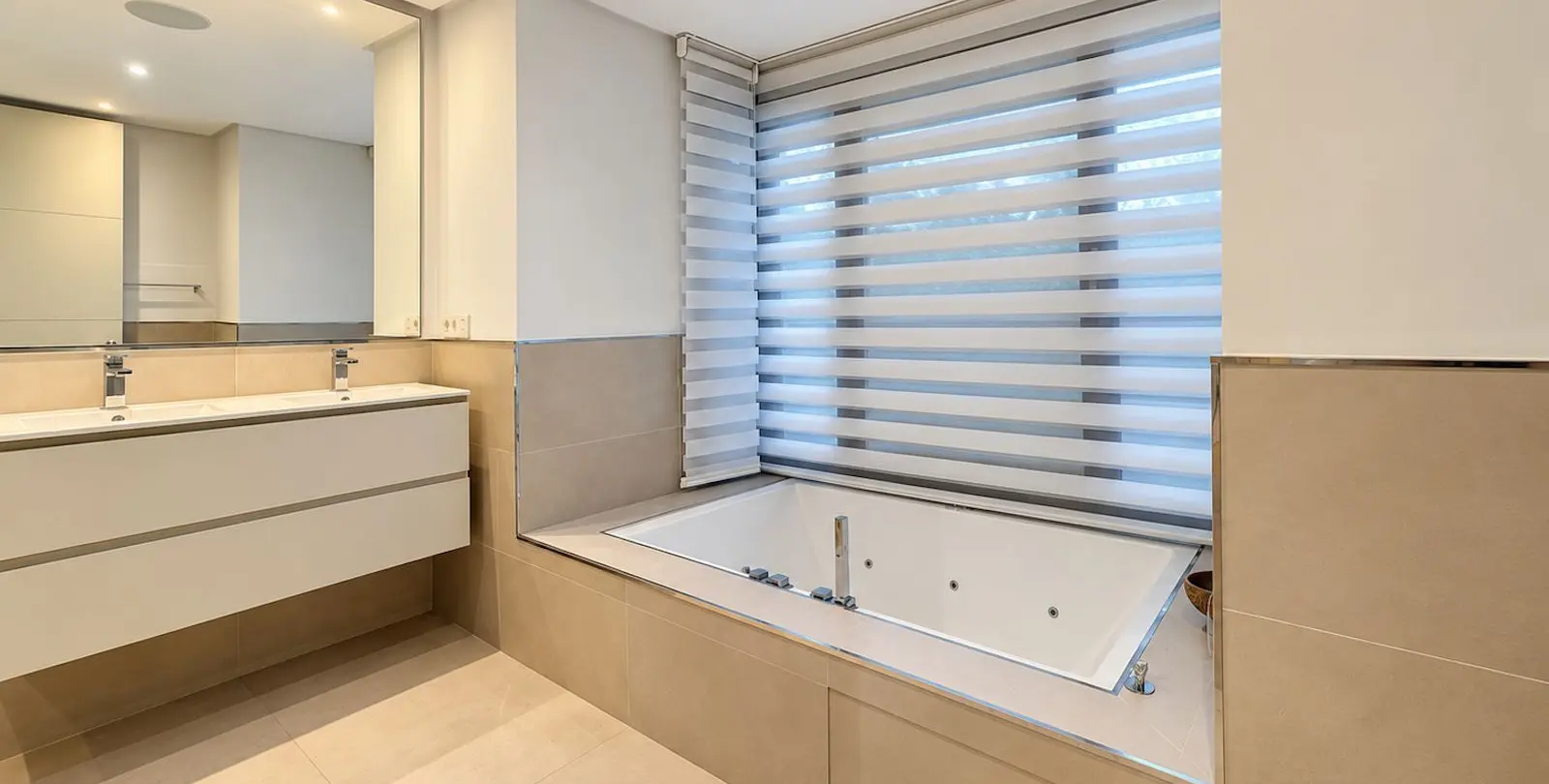 Venta de villa independiente en The Golden Mile 16