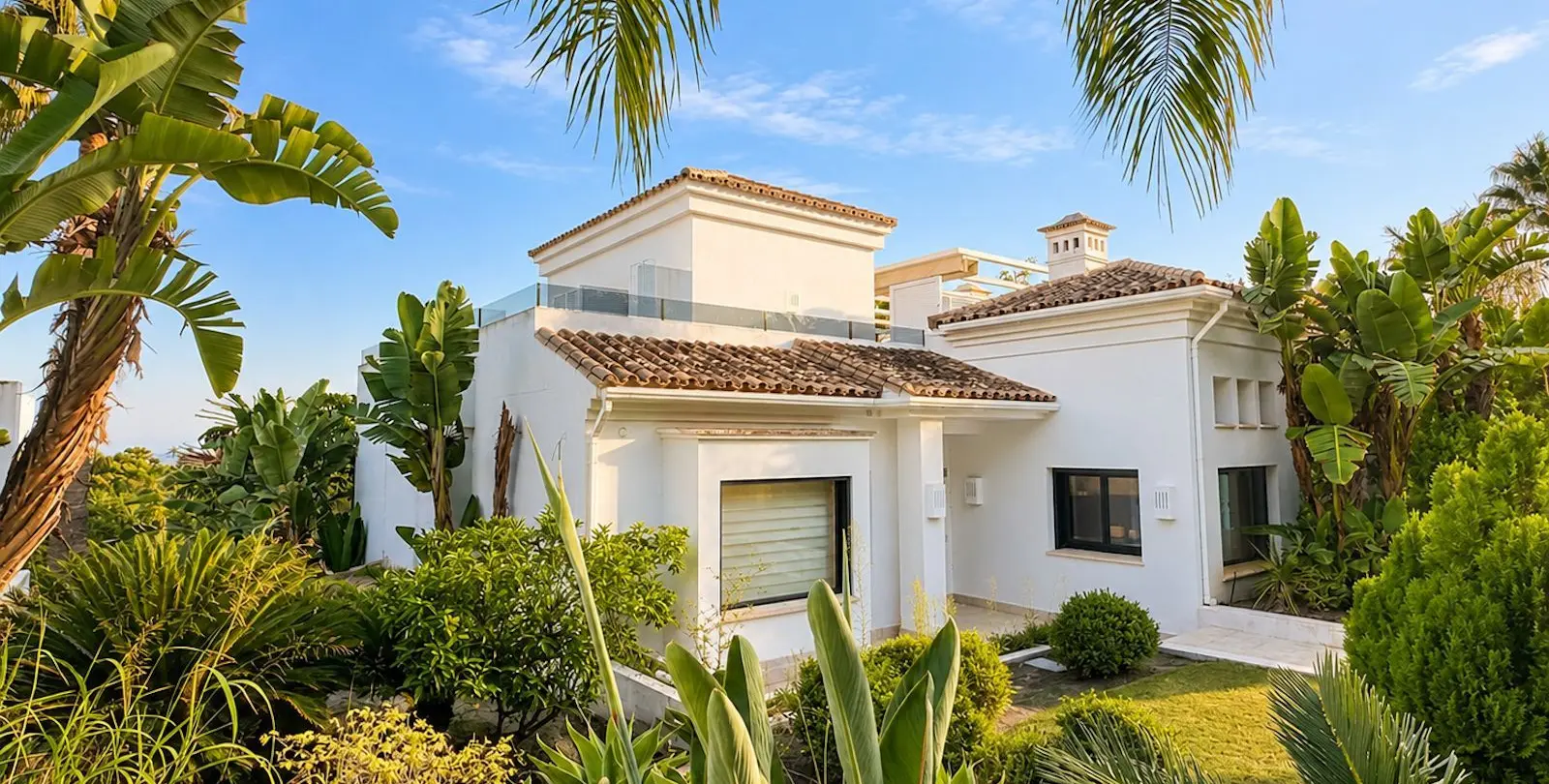 Venta de villa independiente en The Golden Mile 25