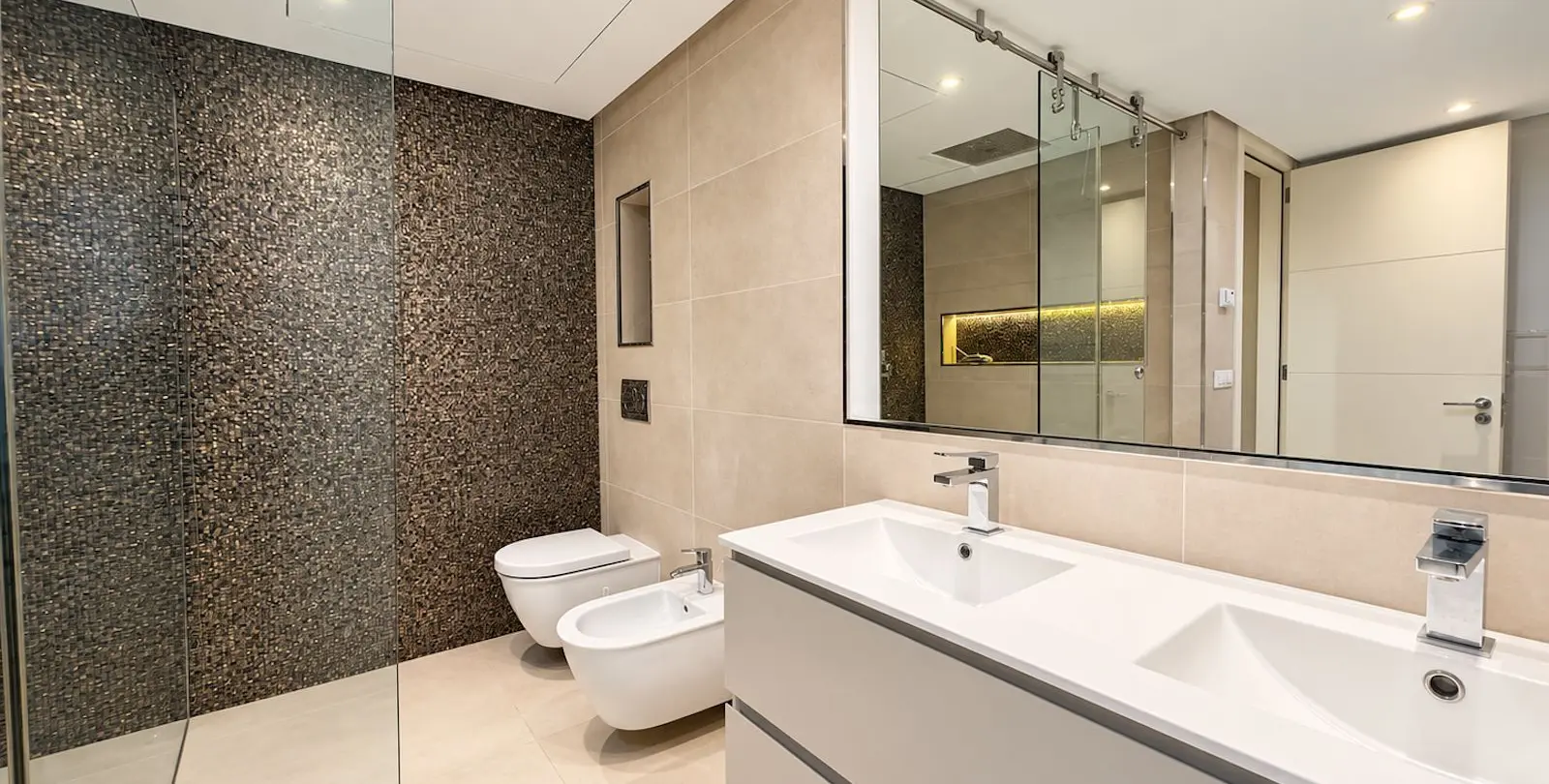 Venta de villa independiente en The Golden Mile 27