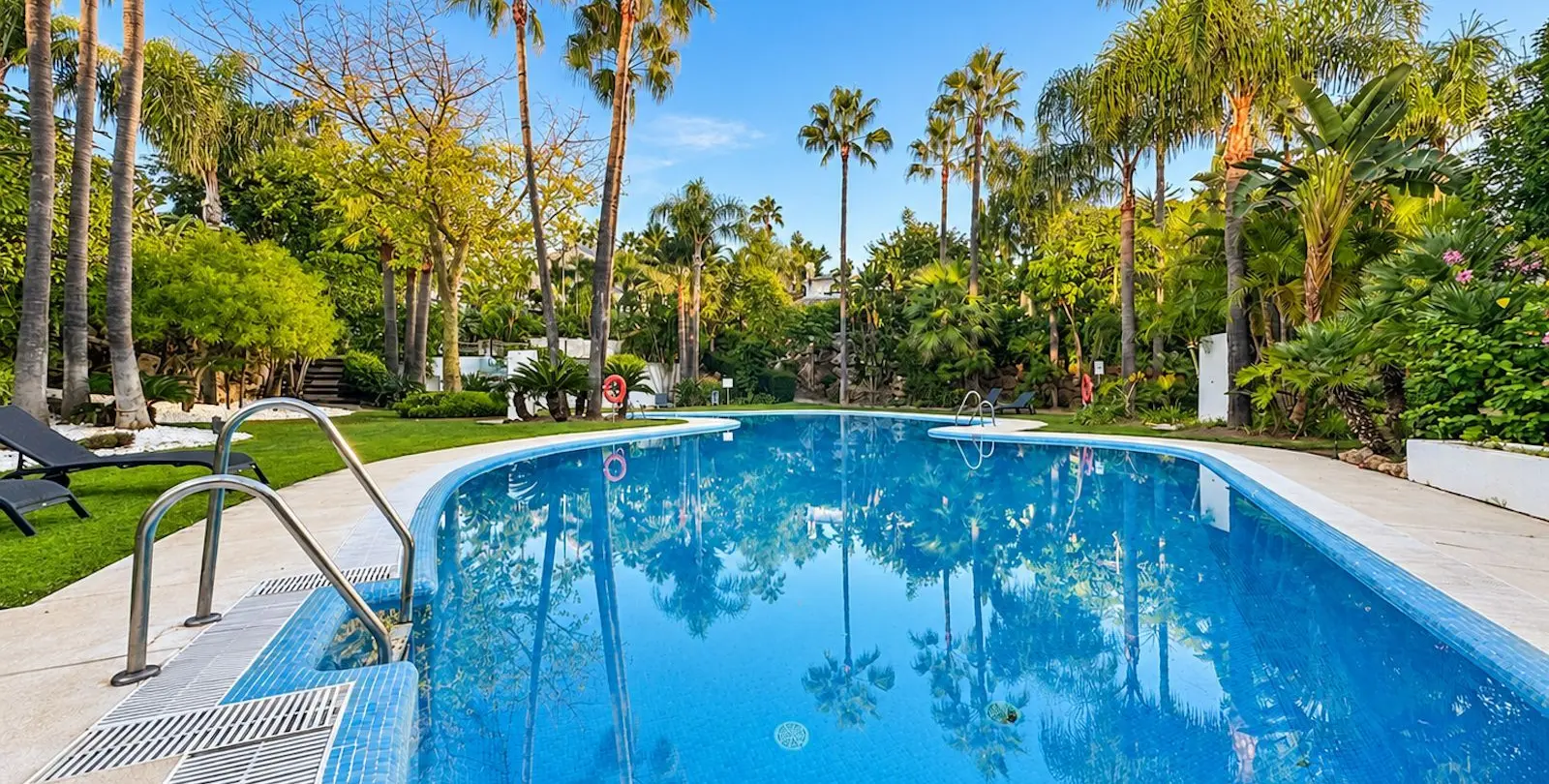 Venta de villa independiente en The Golden Mile 38