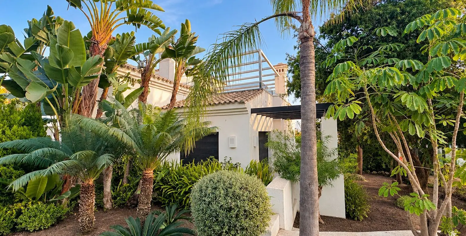 Venta de villa independiente en The Golden Mile 42