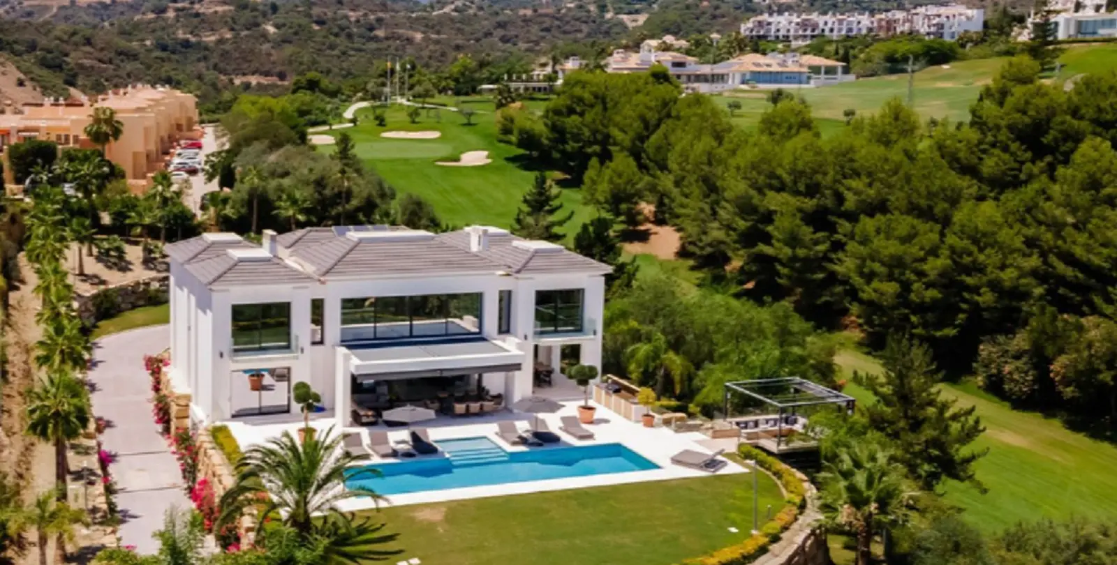 Venta de villa independiente en Los Almendros 1