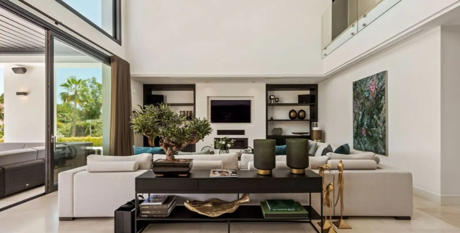 Venta de villa independiente en Los Almendros 2