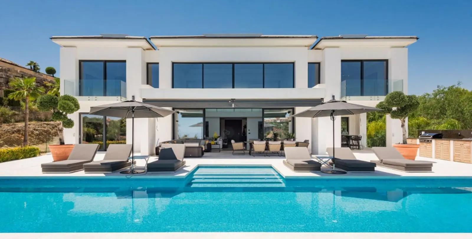 Venta de villa independiente en Los Almendros 16