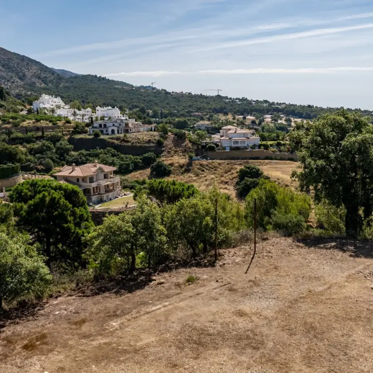 Venta de parcela residencial en Marbella