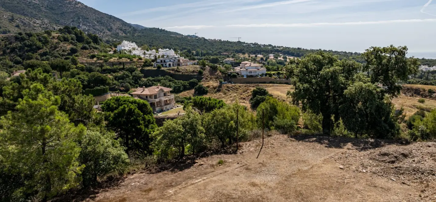 Venta de parcela residencial en Marbella 4