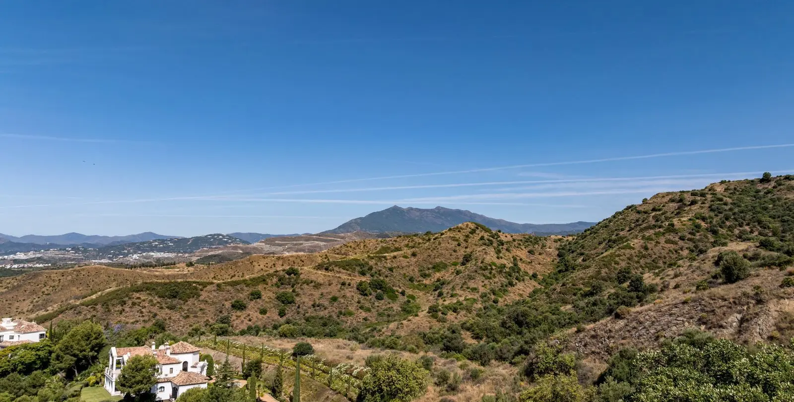 Venta de parcela residencial en Marbella 8