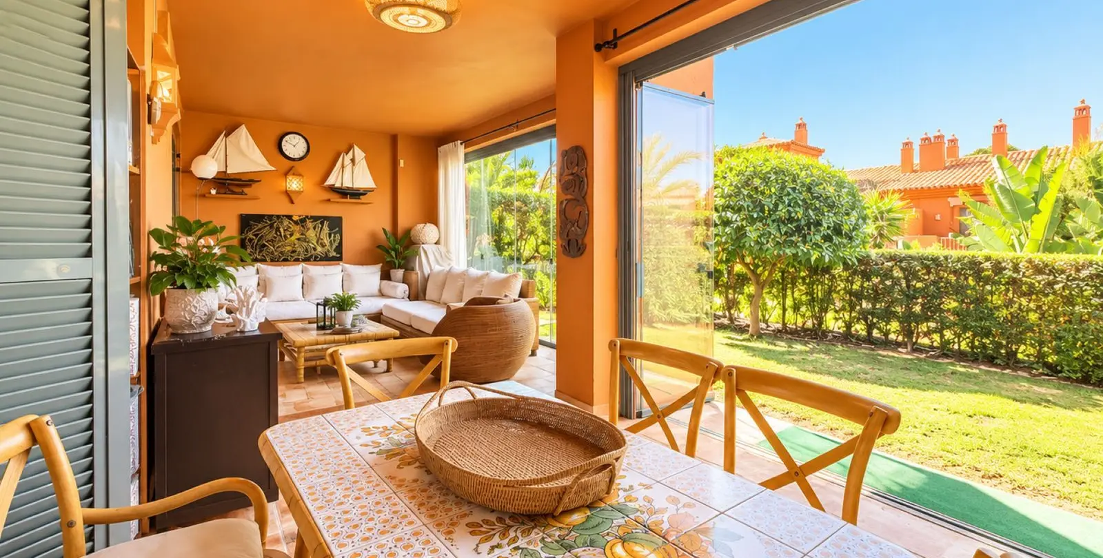 Venta de apartamento en planta baja en Atalaya 2