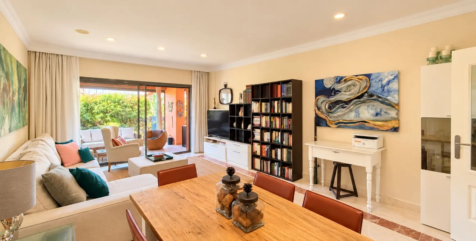 Venta de apartamento en planta baja en Atalaya 24
