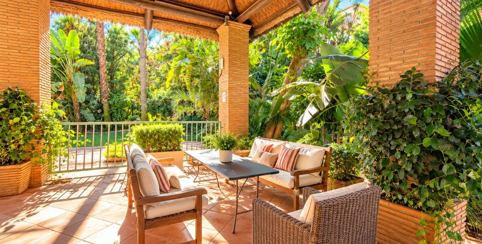 Venta de apartamento en planta baja en Atalaya 30