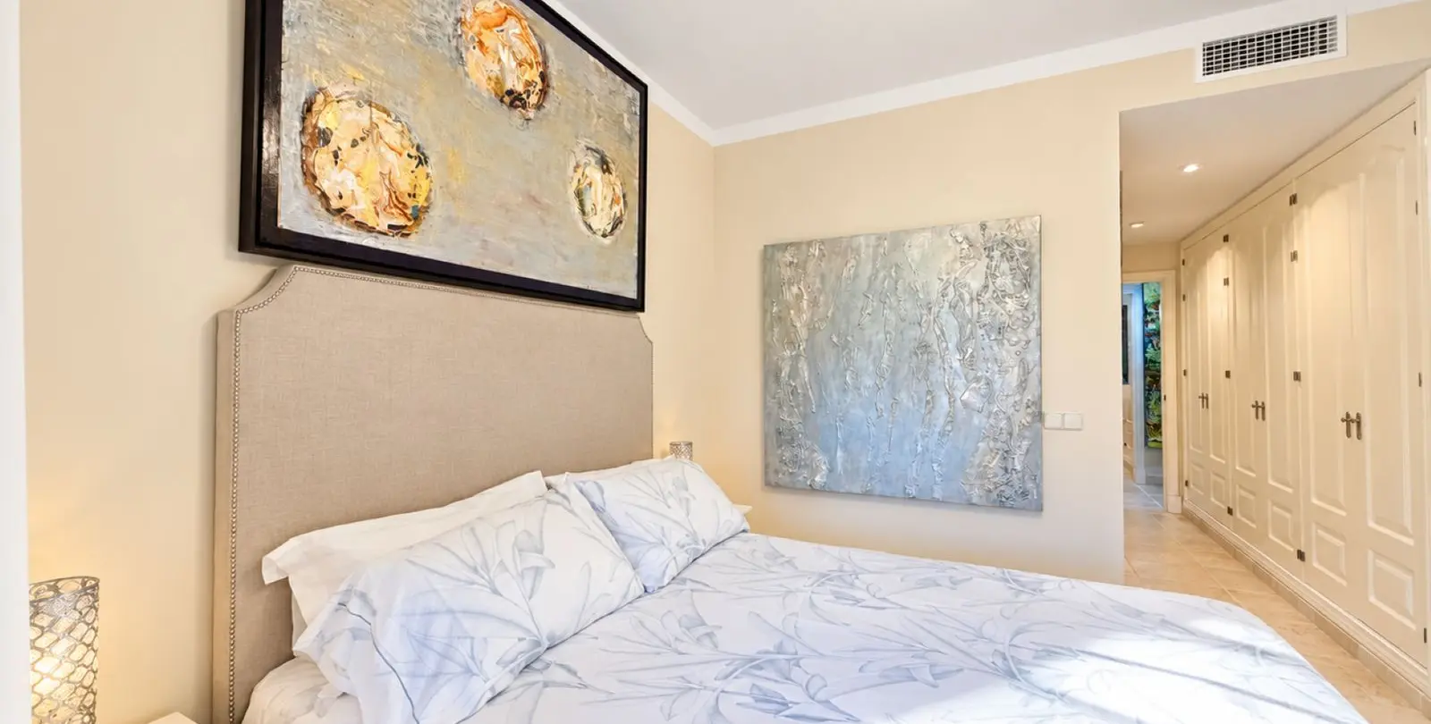 Venta de apartamento en planta baja en Atalaya 48