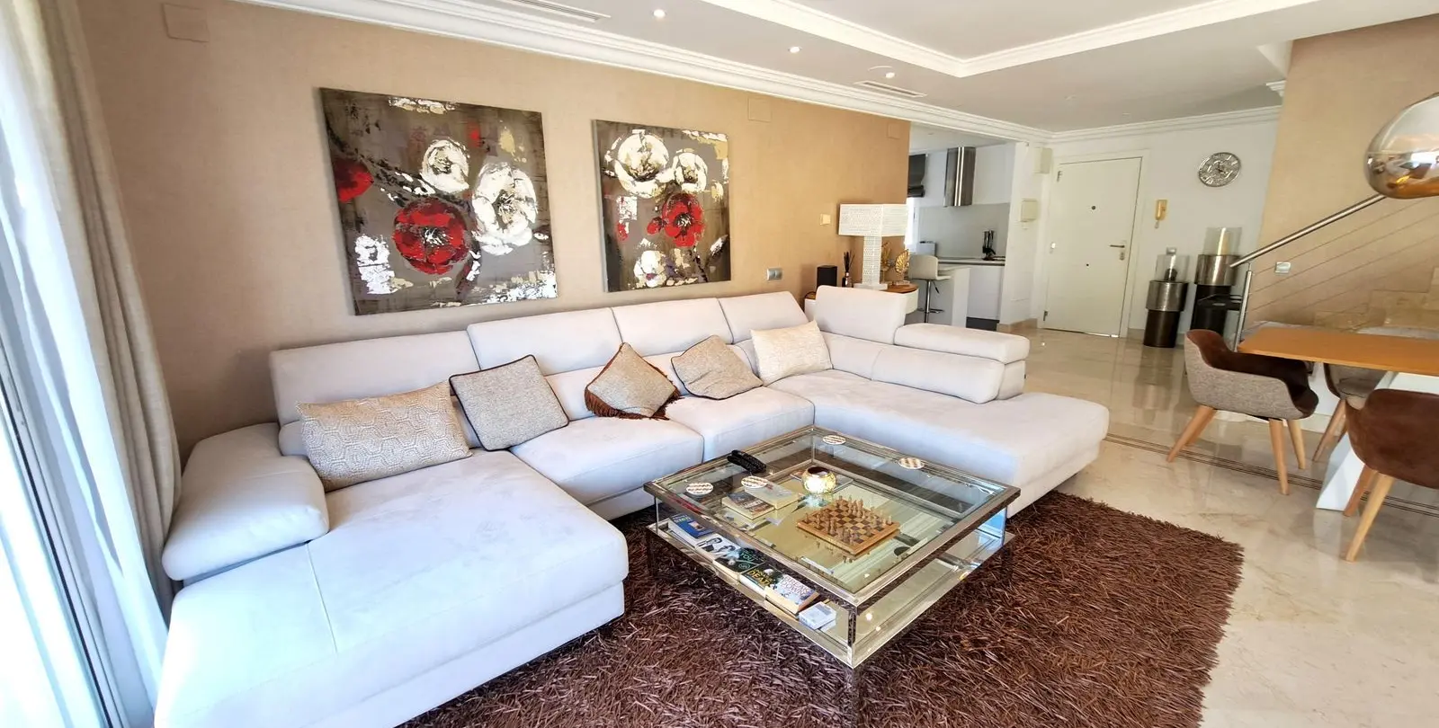 Venta de ático dúplex en Nueva Andalucía 2
