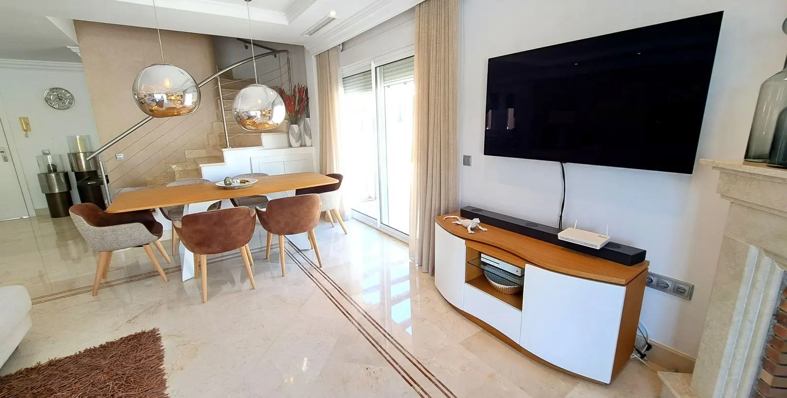 Venta de ático dúplex en Nueva Andalucía 3