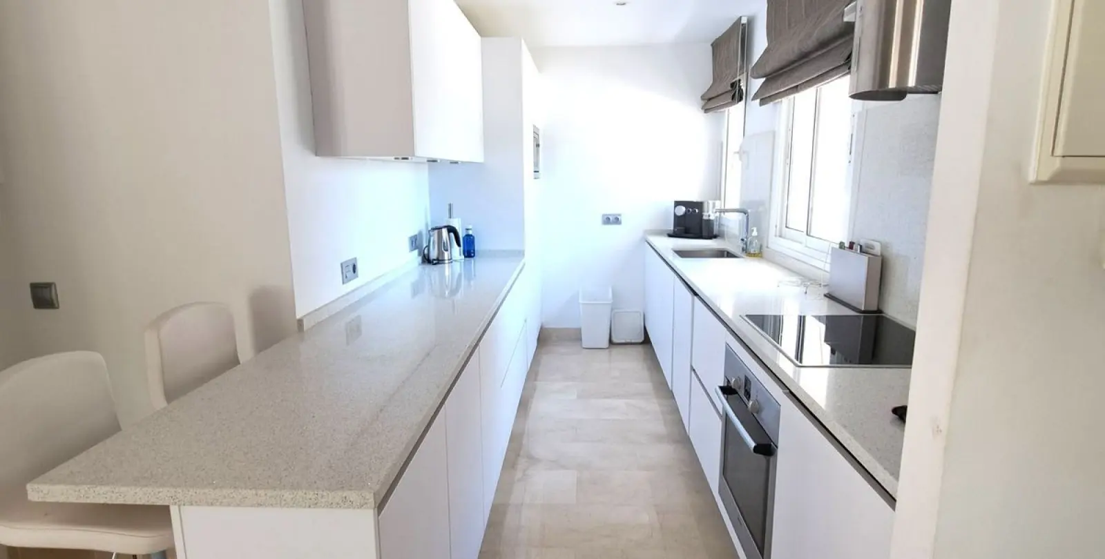 Venta de ático dúplex en Nueva Andalucía 6