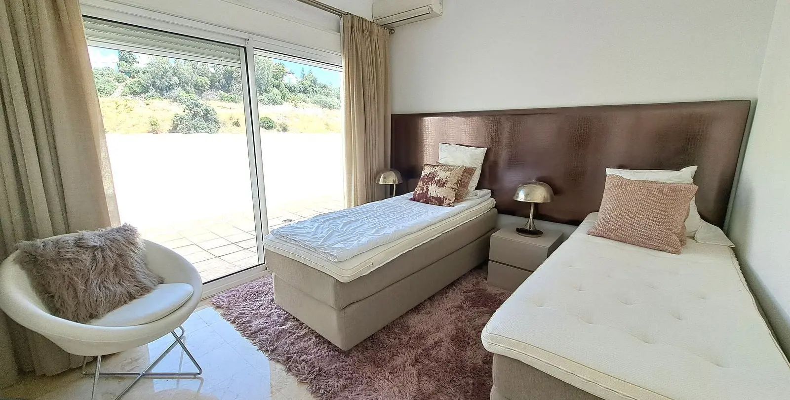 Venta de ático dúplex en Nueva Andalucía 20