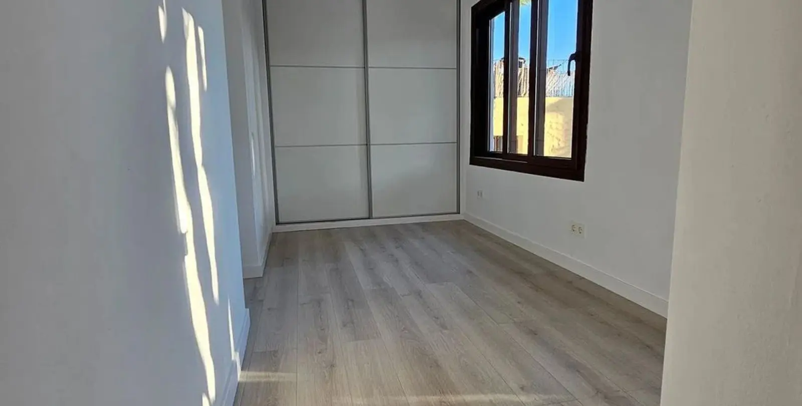 Venta de adosado en Sierra Blanca 12