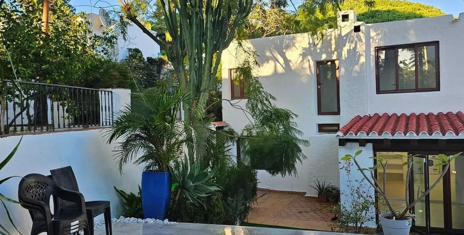 Venta de adosado en Sierra Blanca 18