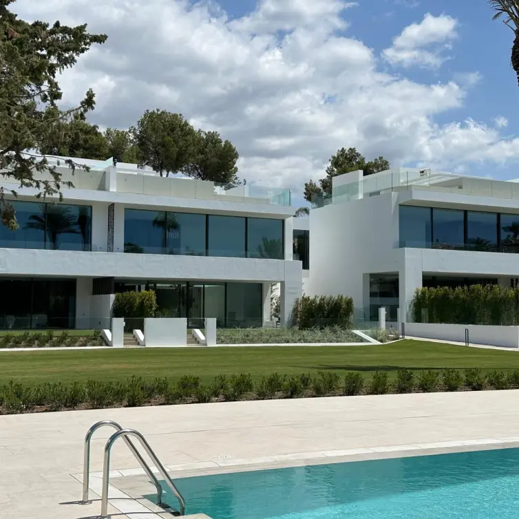 Venta de casa pareada en Puerto Banús