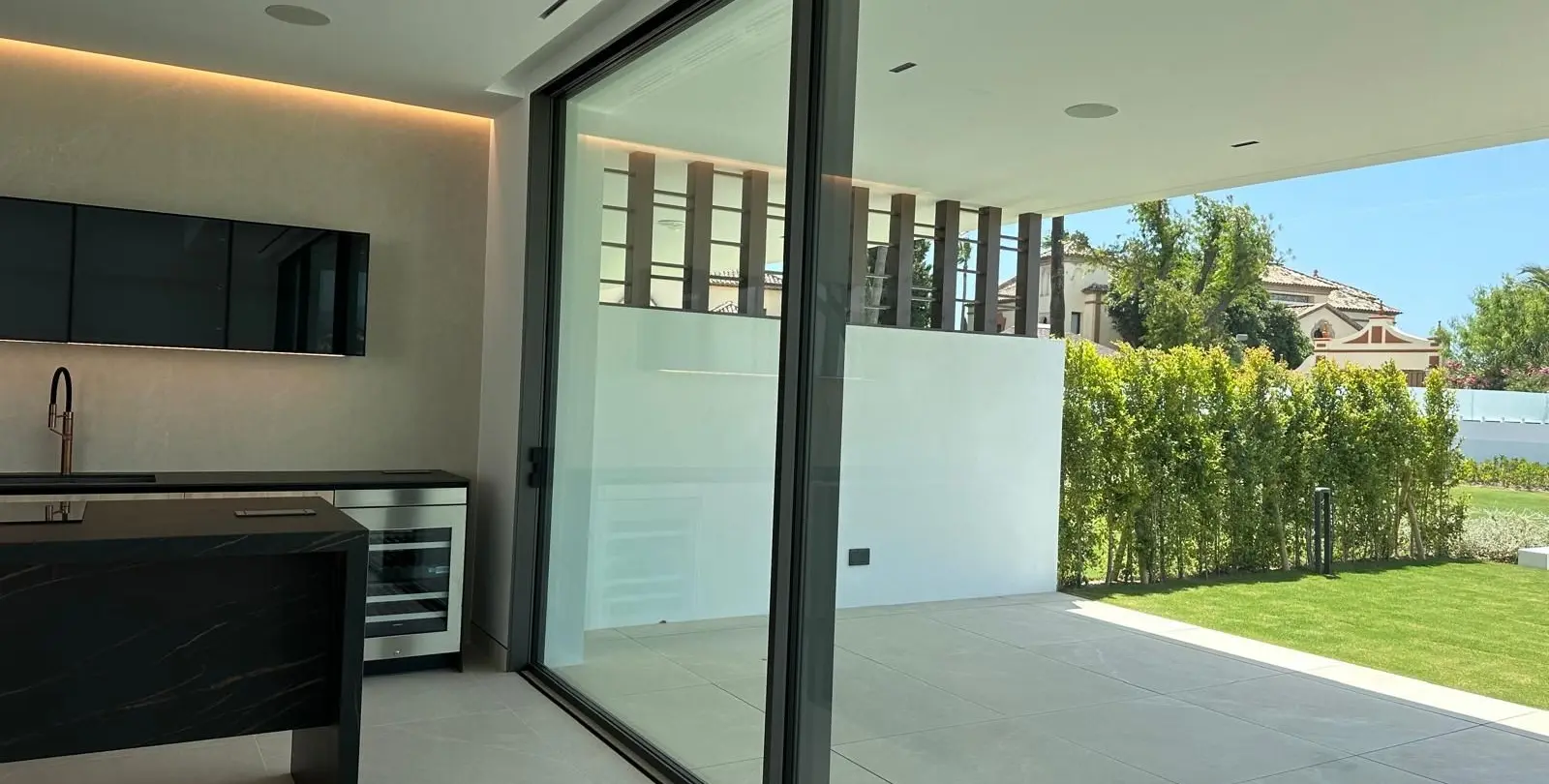 Venta de casa pareada en Puerto Banús 10
