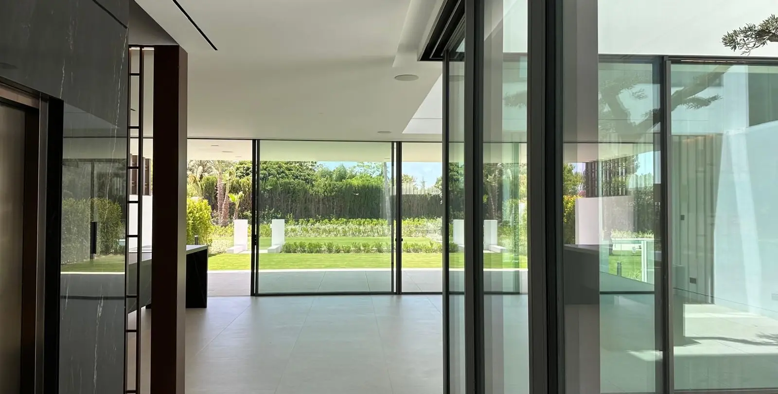 Venta de casa pareada en Puerto Banús 11