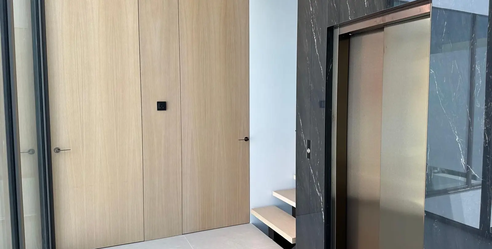 Venta de casa pareada en Puerto Banús 14