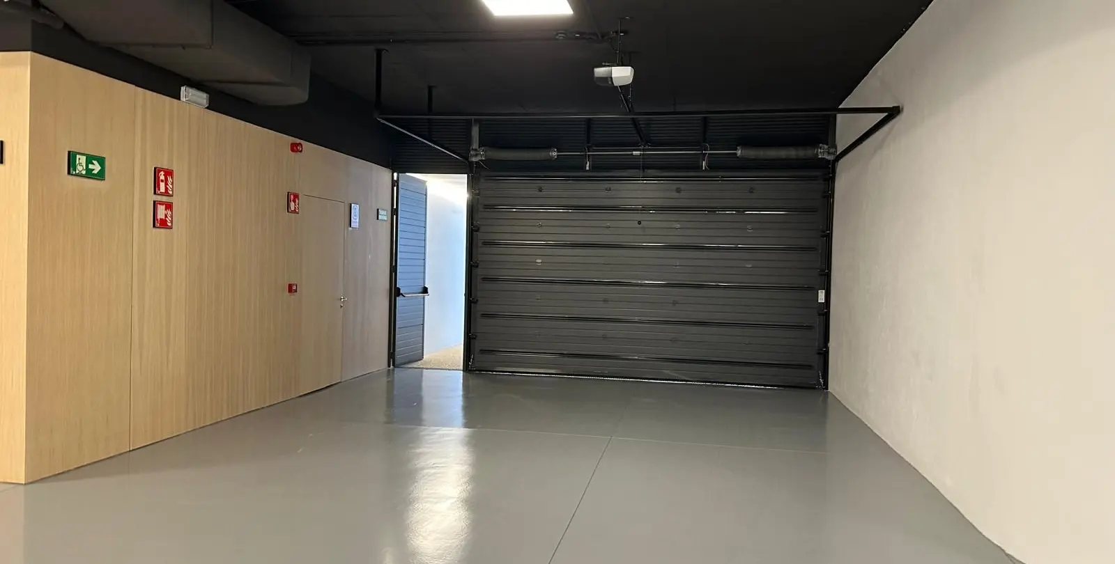 Venta de casa pareada en Puerto Banús 26