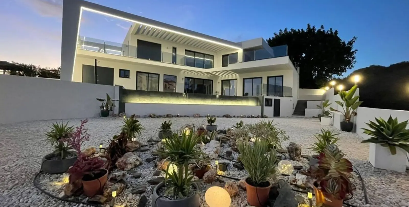 Venta de villa independiente en El Faro 1