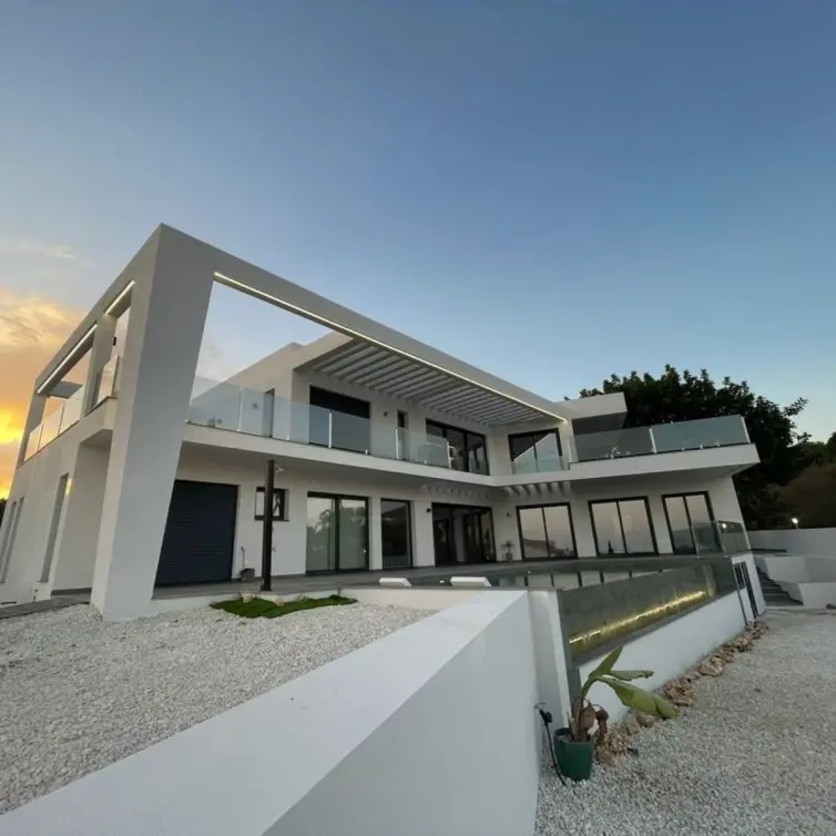 Venta de villa independiente en El Faro