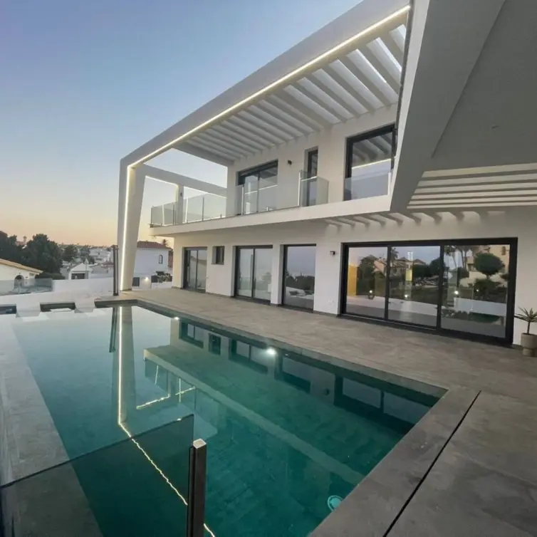Venta de villa independiente en El Faro