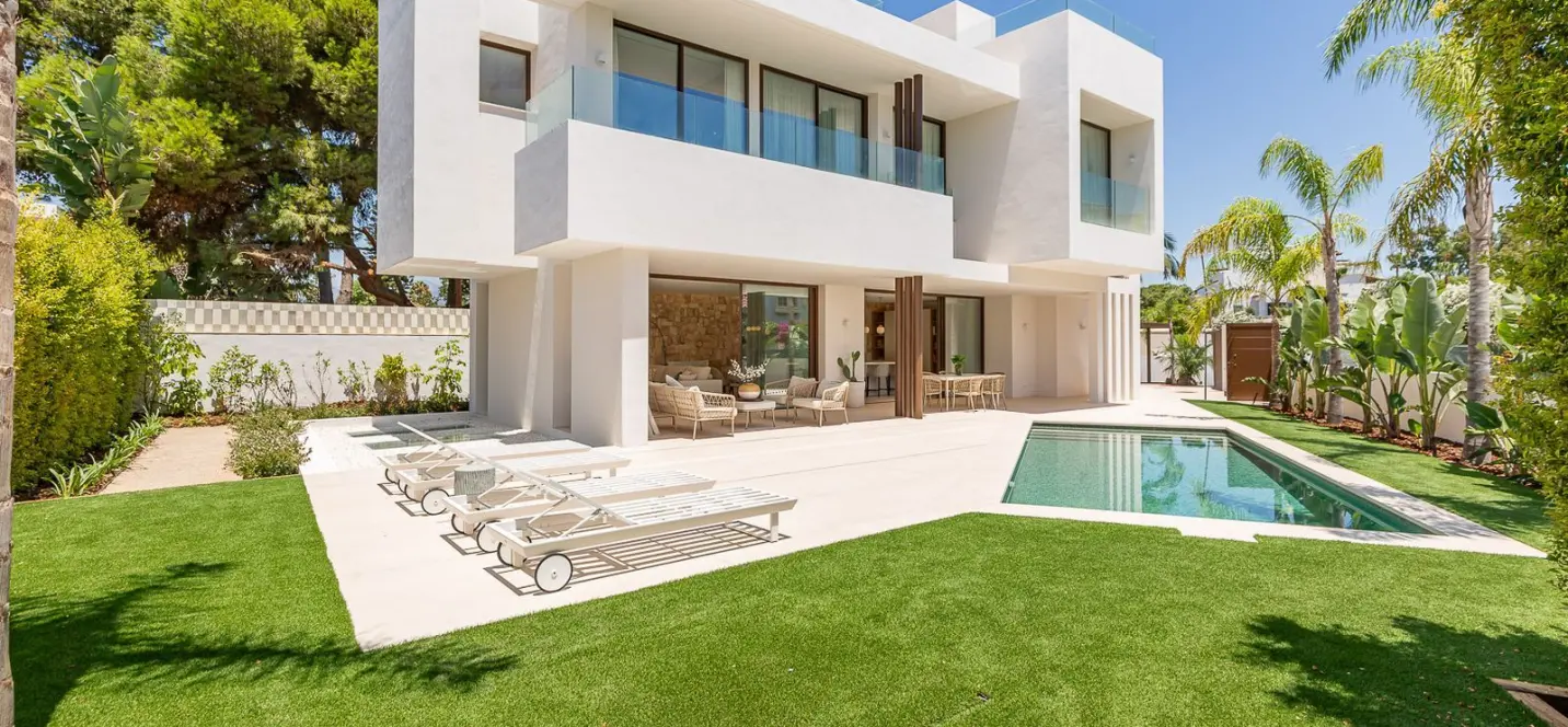 Venta de villa independiente en Puerto Banús 0