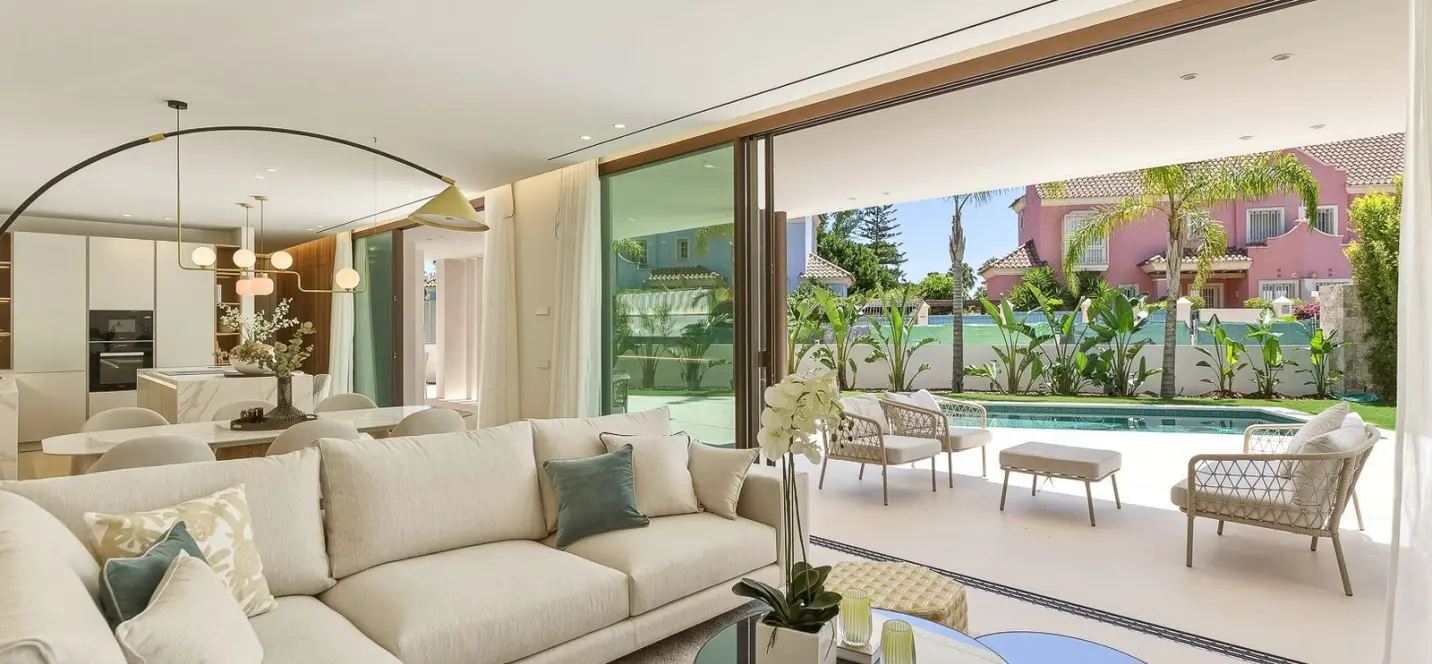 Venta de villa independiente en Puerto Banús 1