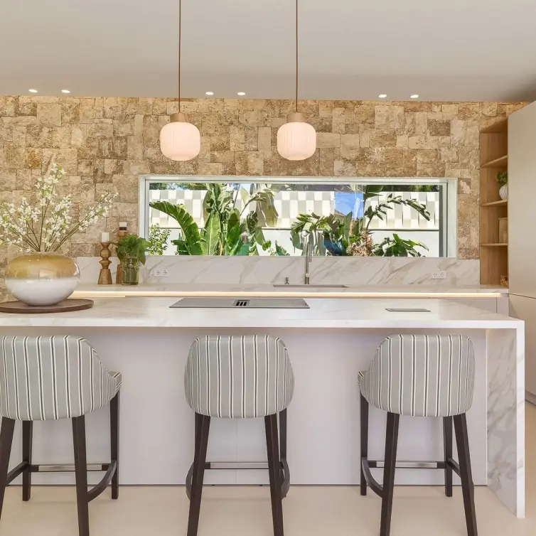 Venta de villa independiente en Puerto Banús