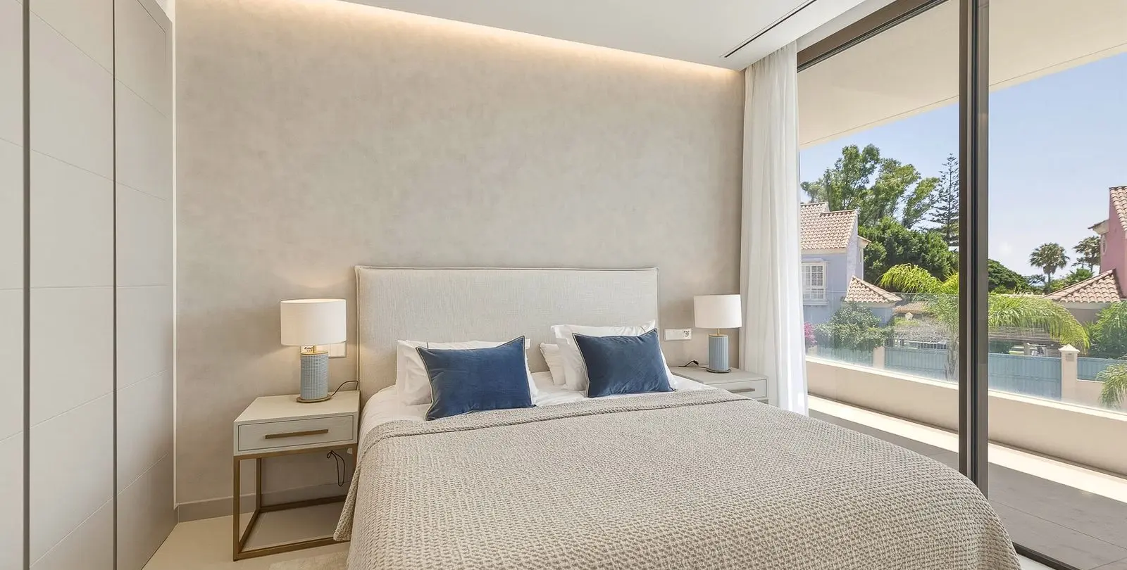 Venta de villa independiente en Puerto Banús 16