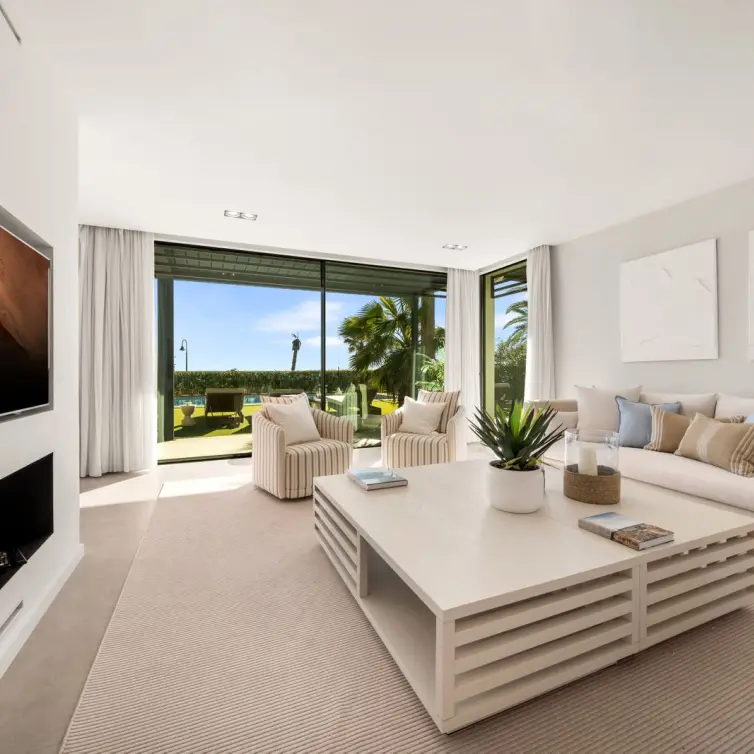 Venta de villa independiente en New Golden Mile