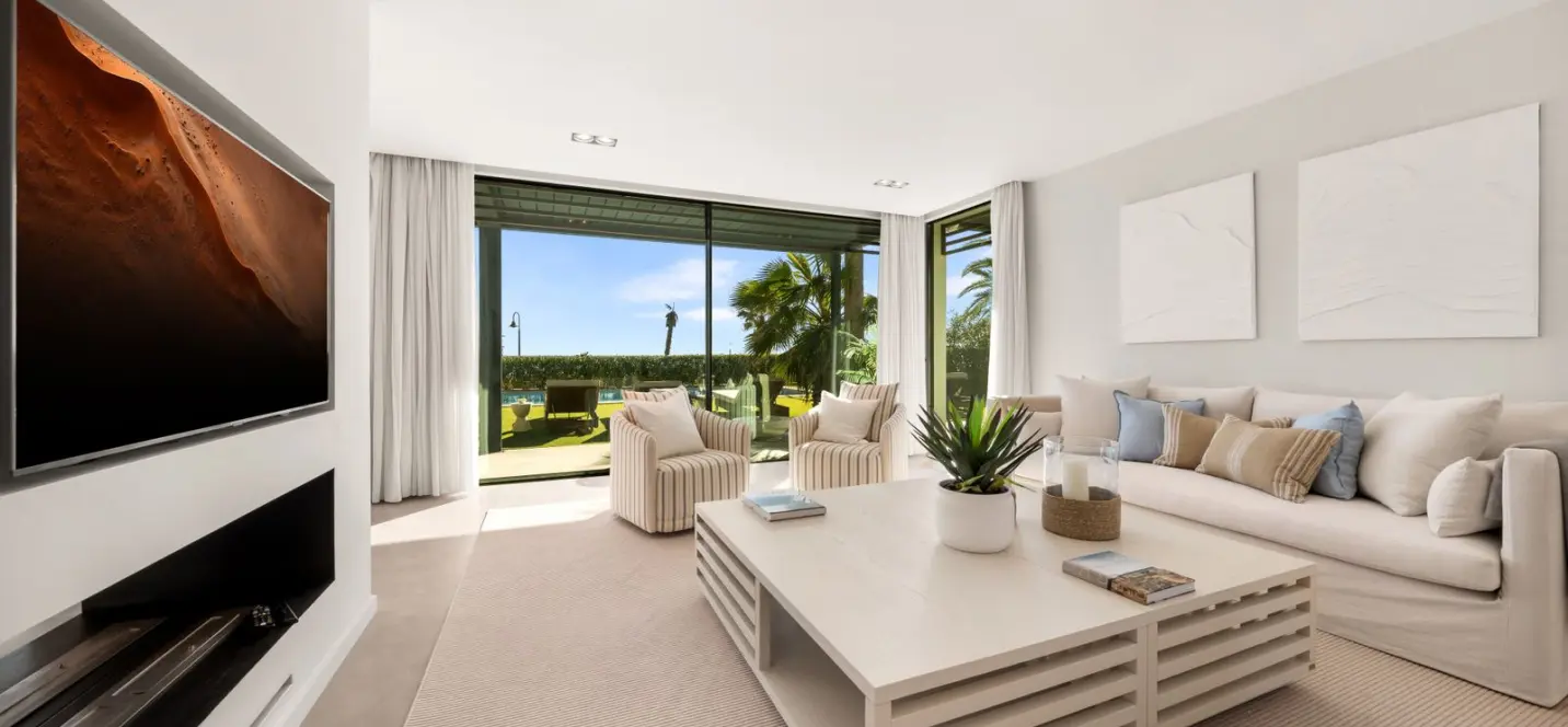Venta de villa independiente en New Golden Mile 3