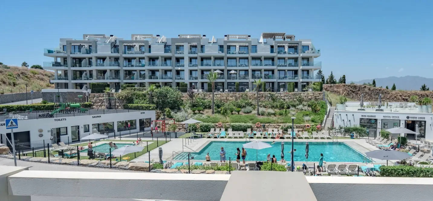 Venta de apartamento en planta media en Mijas 1
