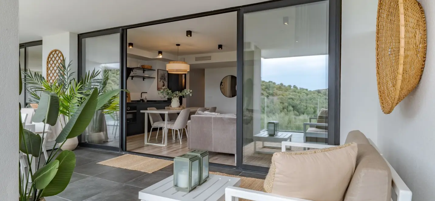 Venta de apartamento en planta media en Mijas 2