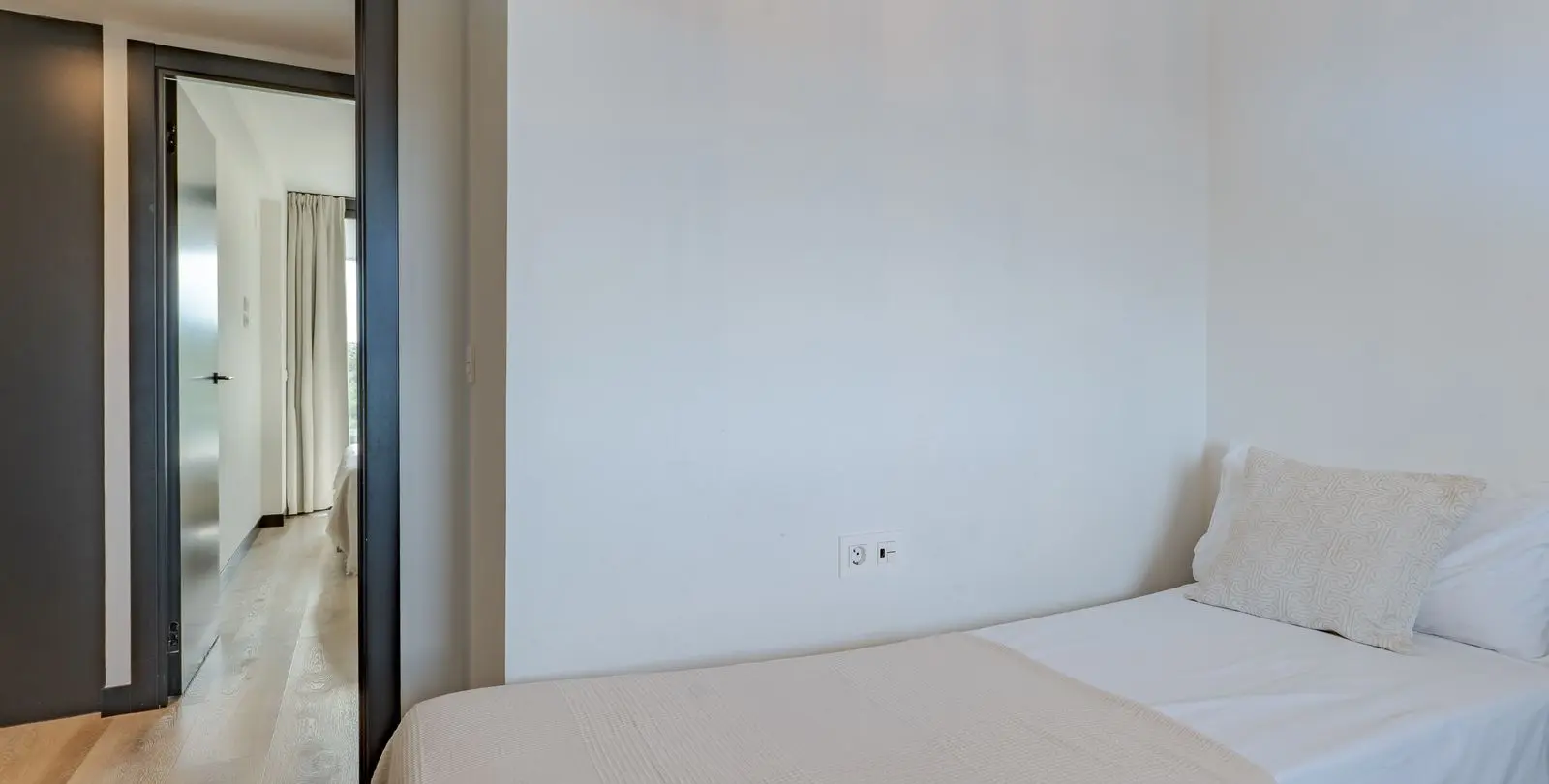 Venta de apartamento en planta media en Mijas 28