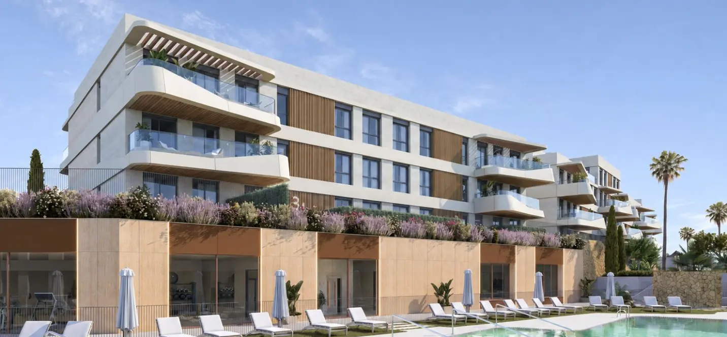Продажа апартаментов на первом этаже в Estepona 0